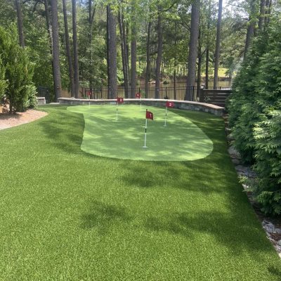 PUTTING GREENS